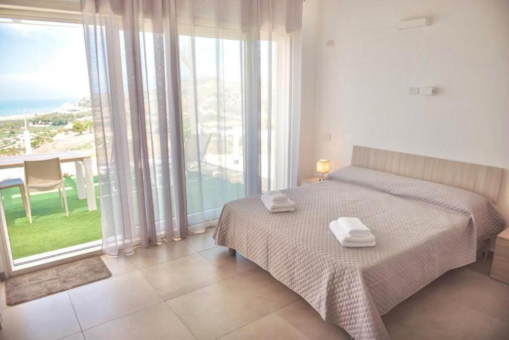 Villa Quantum Сикулиана Марина Екстериор снимка