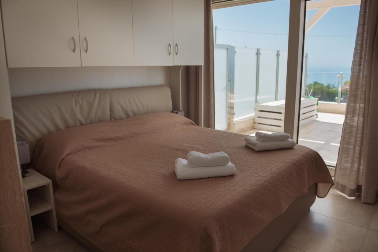 Villa Quantum Сикулиана Марина Екстериор снимка